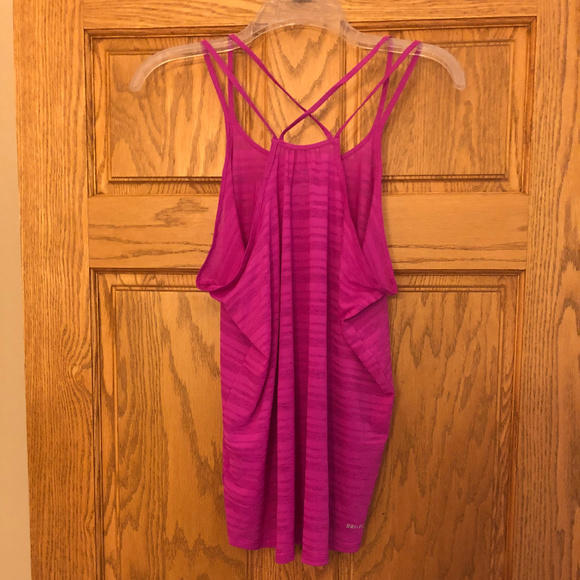 Nike Fitness Tank, Medium - Picture 2 of 3